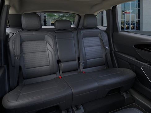 New 2026 Lincoln Nautilus Reserve w/ Jet Appearance Package image 11