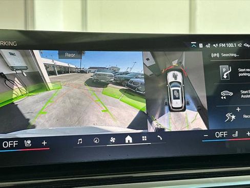 New 2026 BMW X5 xDrive40i w/ M Sport Package image 19