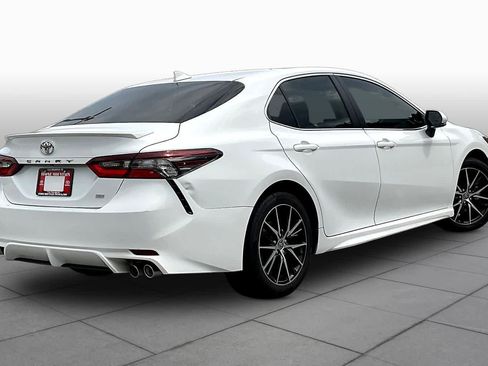 Used 2023 Toyota Camry SE FWD image 13