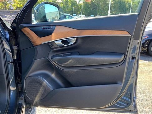 Used 2019 Volvo XC90 T6 Inscription w/ Advanced Package image 19