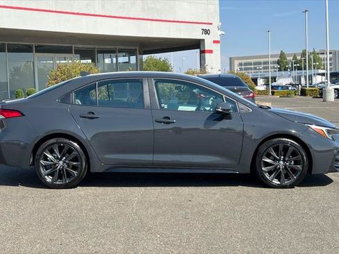 Certified 2025 Toyota Corolla SE w/ Convenience Package FWD image 6