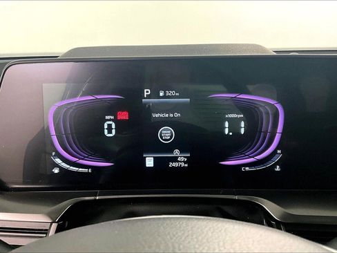 Used 2025 Kia Telluride S image 13