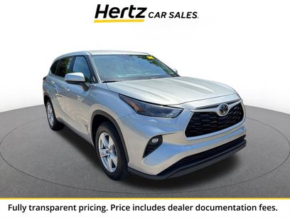 Used 2025 Toyota Highlander LE