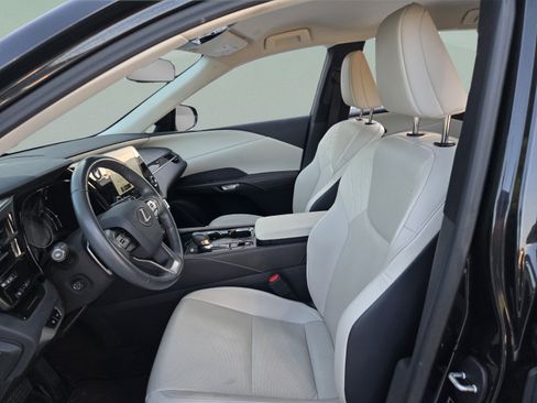 Certified 2024 Lexus RX 350 FWD w/ Technology Package image 12