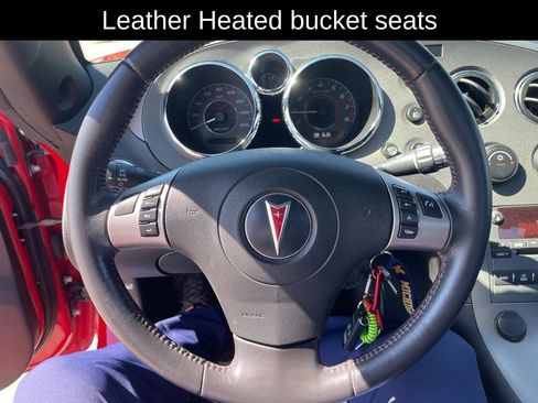 Used 2009 Pontiac Solstice GXP w/ Premium Package RWD image 10