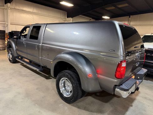 Used 2013 Ford F450 Lariat w/ Lariat Ultimate Pkg image 3