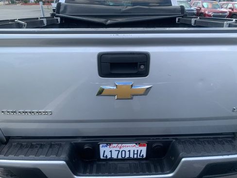 Used 2015 Chevrolet Colorado LT image 9