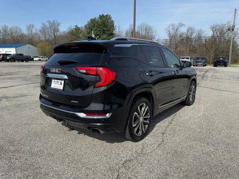 Used 2018 GMC Terrain Denali w/ Advanced Safety Package image 8