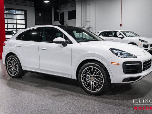 Used 2022 Porsche Cayenne Platinum Edition AWD/4WD image 7