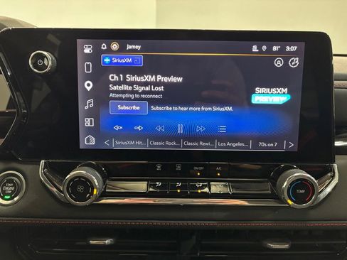 Used 2023 Chevrolet Colorado Z71 AWD/4WD image 30