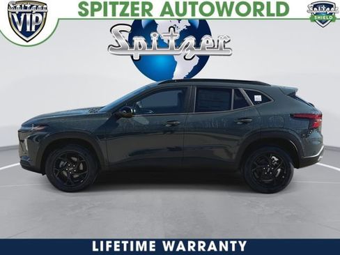 New 2026 Chevrolet Trax LT w/ Midnight Edition image 5