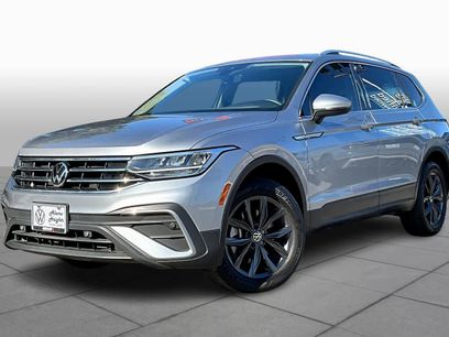 Certified 2022 Volkswagen Tiguan SE