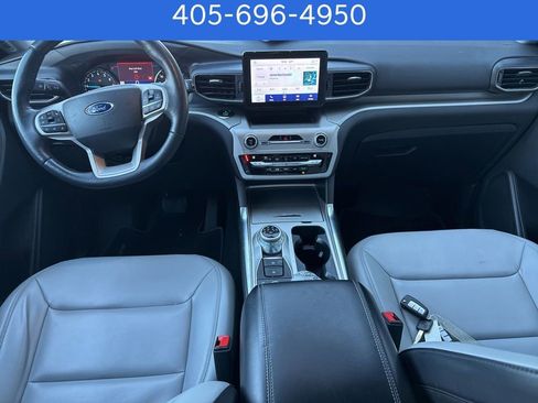 Used 2021 Ford Explorer XLT w/ Equipment Group 202A image 24