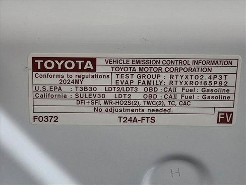 Used 2024 Toyota Tacoma TRD Off-Road AWD/4WD image 26