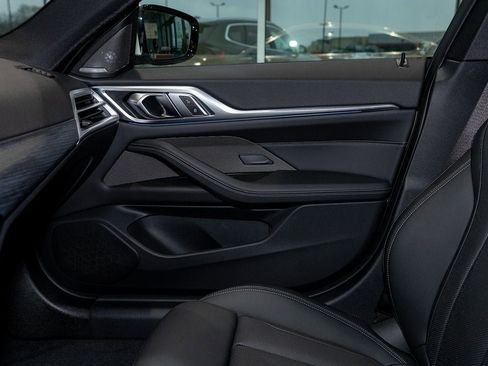 Used 2025 BMW i4 xDrive40i w/ Premium Package image 19