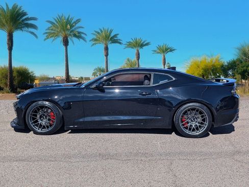 Used 2023 Chevrolet Camaro SS image 2