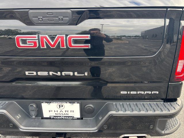 Used 2022 GMC Sierra 1500 Denali w/ Denali Premium Package AWD/4WD image 31