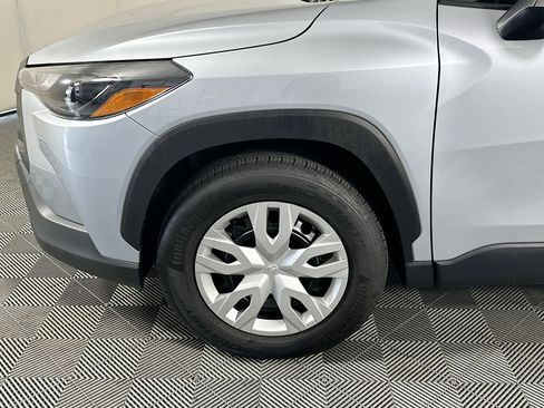 Used 2026 Toyota Corolla Cross L FWD image 11