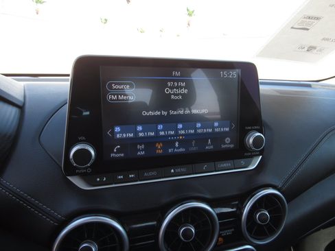 Used 2025 Nissan Sentra SV w/ All-Weather Package FWD image 17