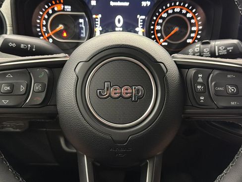 Used 2026 Jeep Wrangler Unlimited Sport AWD/4WD image 28