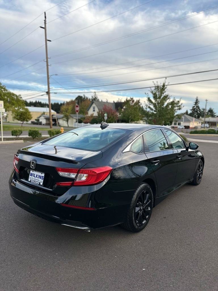 Used 2018 Honda Accord LX image 5