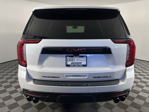 Used 2021 GMC Yukon Denali image 5
