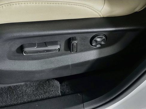 Used 2019 Honda CR-V EX-L image 13