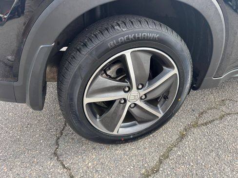 Used 2022 Honda HR-V EX-L image 18