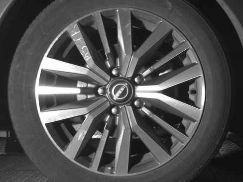 Used 2024 Nissan Kicks SV FWD image 16
