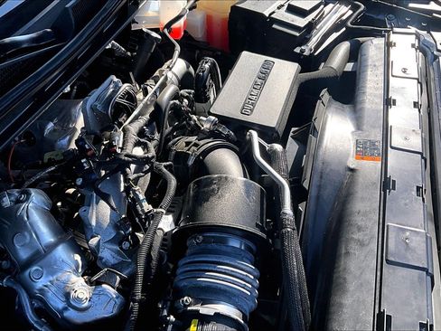 Used 2024 GMC Sierra 2500 Denali w/ Denali Reserve Package image 35