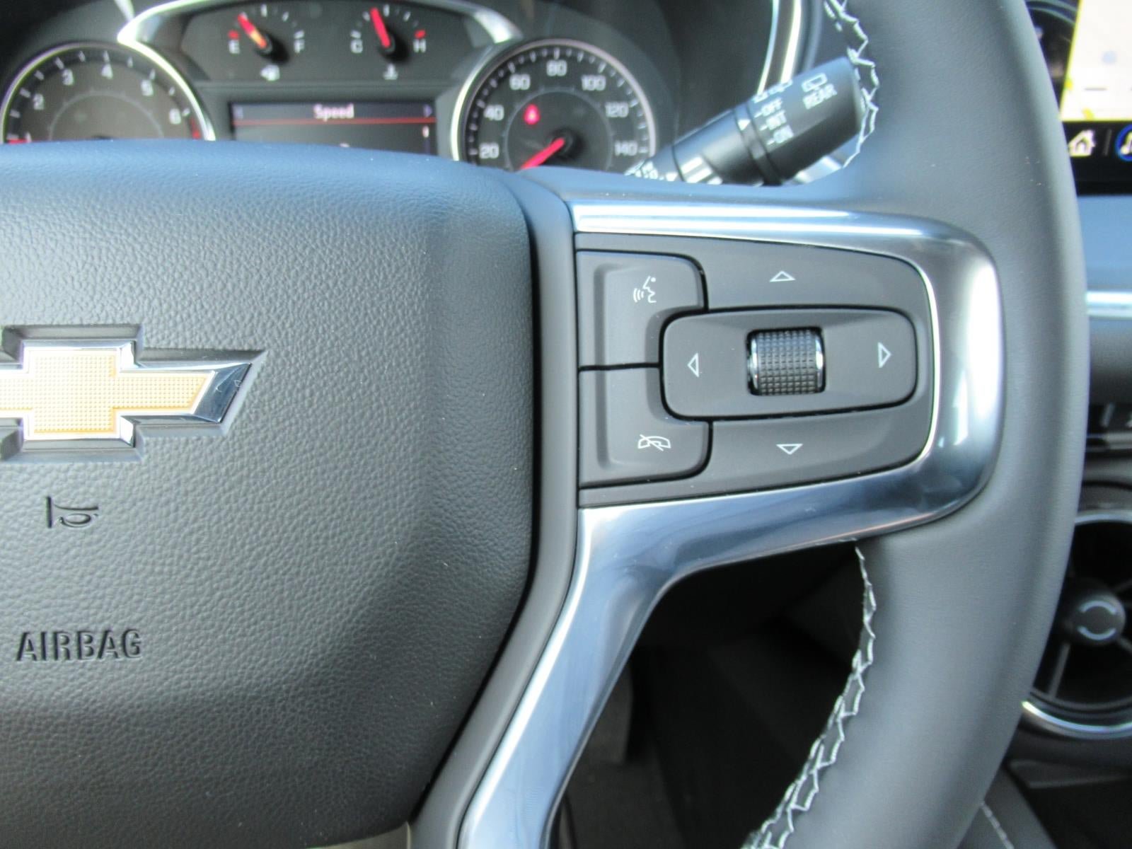 New 2026 Chevrolet Blazer LT w/ Sound & Technology Package FWD image 25