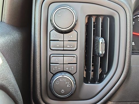 New 2026 Chevrolet Silverado 1500 W/T w/ WT Value Package AWD/4WD image 20