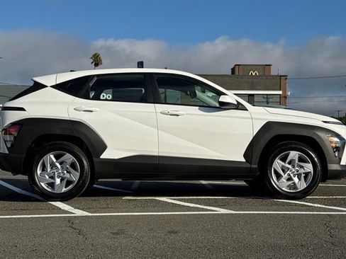 New 2026 Hyundai Kona SE FWD image 5