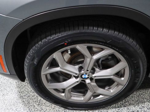 Used 2023 BMW X3 xDrive30i image 11