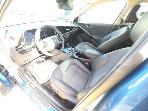 Used 2024 Kia Niro Wind image 4