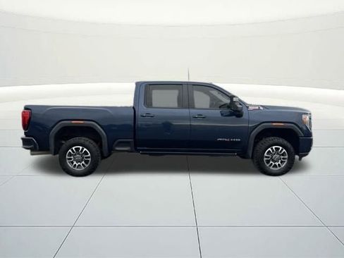 Used 2022 GMC Sierra 2500 AT4 w/ AT4 Preferred Package image 5