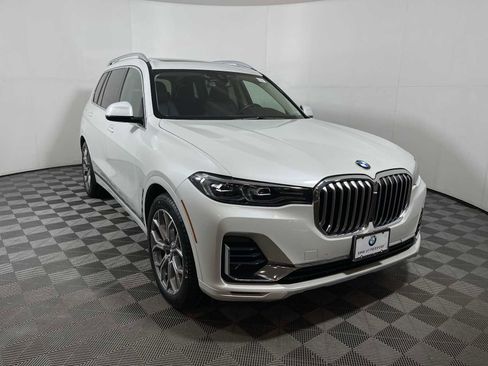 Used 2021 BMW X7 xDrive40i image 2