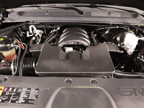 Used 2020 GMC Yukon Denali w/ Open Road Package image 22