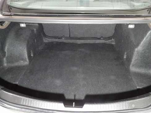 Used 2022 Chevrolet Malibu LT image 6