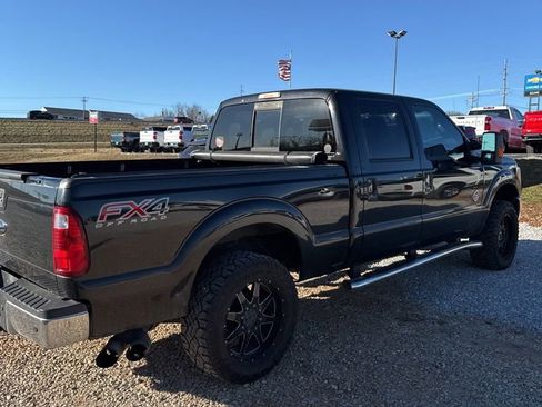 Used 2014 Ford F250 Lariat w/ Lariat Ultimate Package image 3