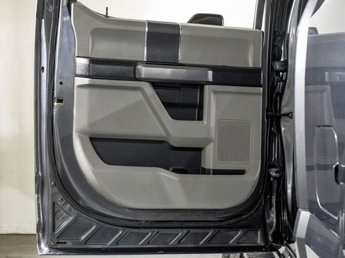 Used 2020 Ford F250 XLT image 34