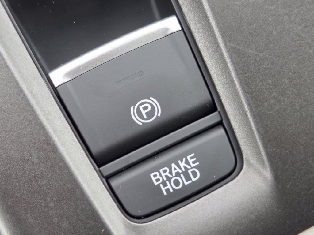 Used 2021 Honda Accord LX image 7