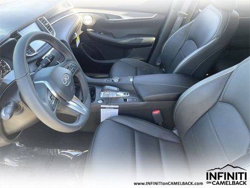 New 2025 INFINITI QX50 Luxe image 21