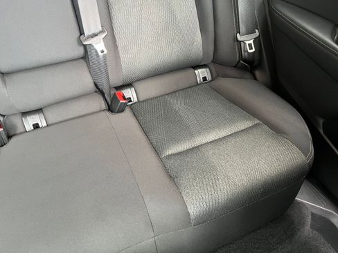 Used 2025 Nissan Rogue SV FWD image 39