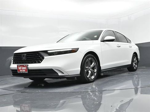 Used 2024 Honda Accord EX image 30
