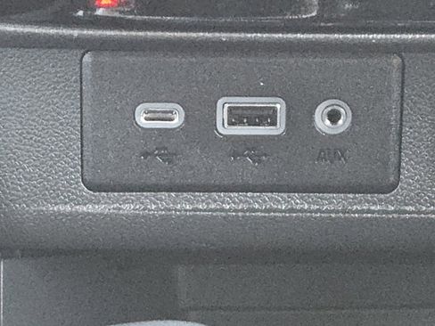 Used 2023 Buick Encore GX Preferred w/ Cold Weather Comfort Package image 6