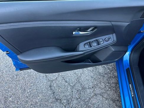 Used 2021 Nissan Sentra SV image 6