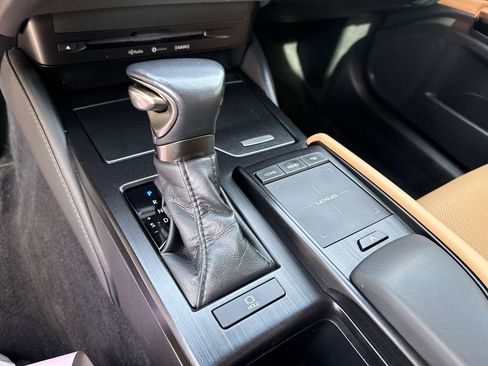 Used 2022 Lexus ES 350 w/ Accessory Package 2 FWD image 20