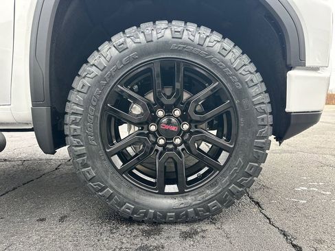 New 2026 GMC Sierra 1500 Elevation w/ Elevation Select Package AWD/4WD image 13