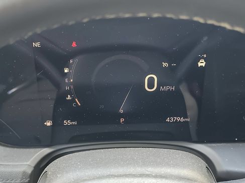 Used 2024 Buick Encore GX Sport Touring AWD/4WD image 20